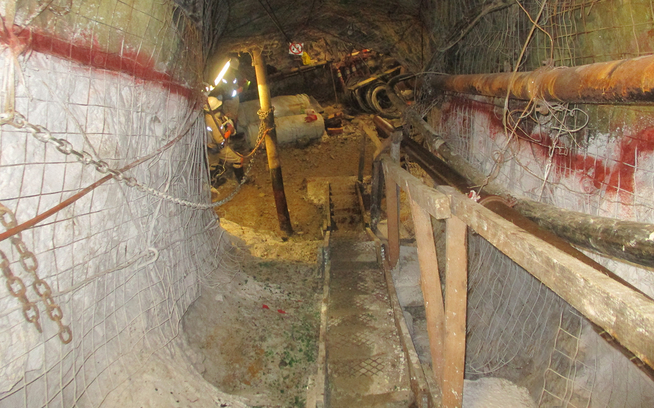 Adjustable Stairway — image 7