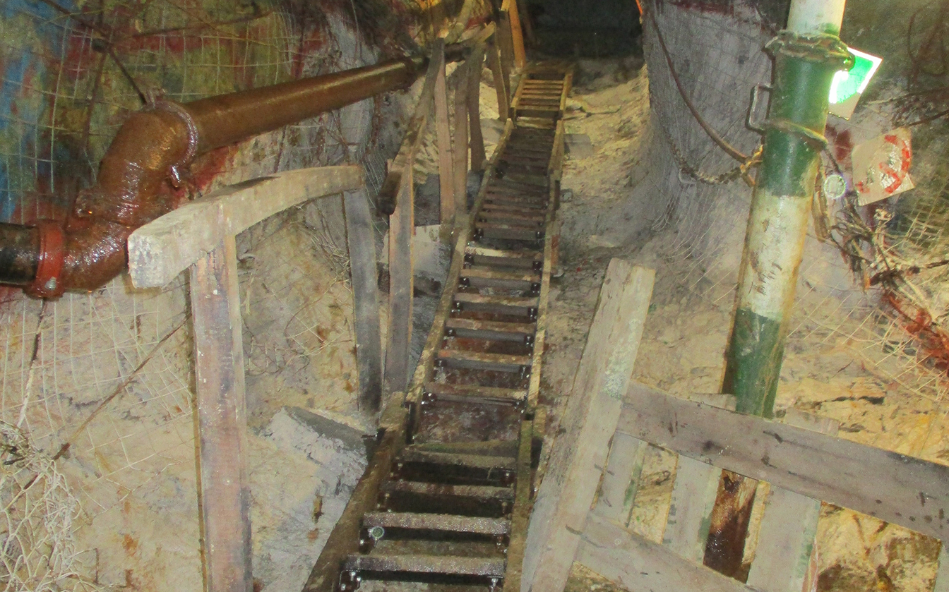 Adjustable Stairway — image 6