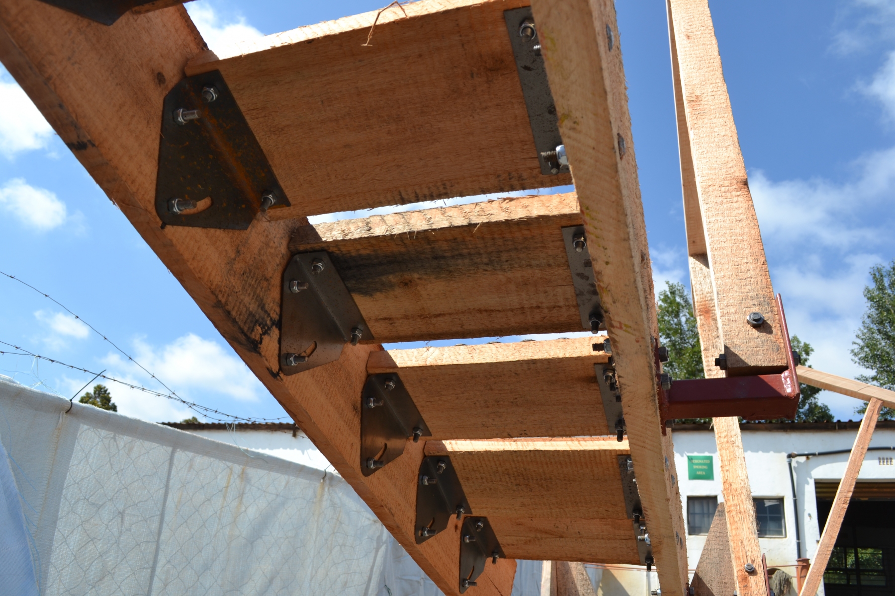 Adjustable Stairway — image 1
